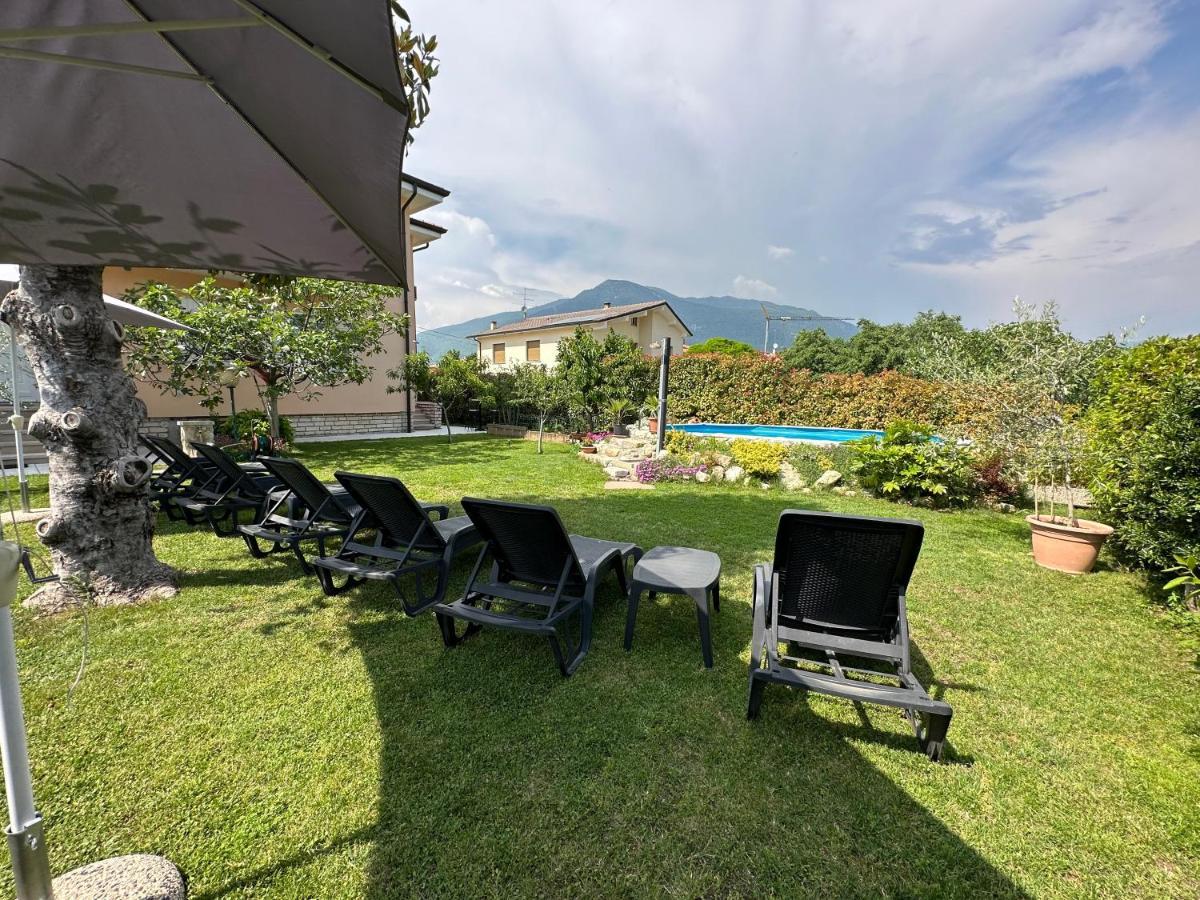 B&B La Magnolia Каприно-Веронезе Экстерьер фото