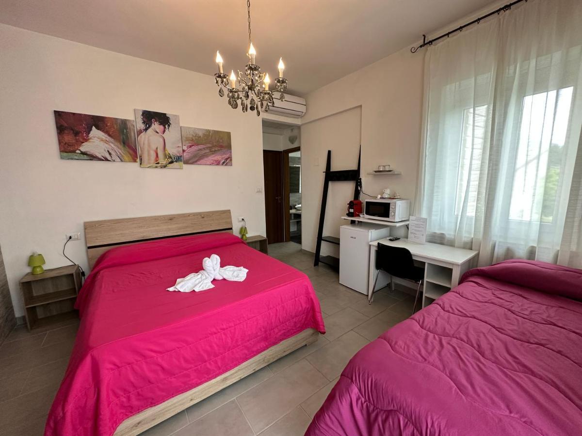 B&B La Magnolia Каприно-Веронезе Экстерьер фото